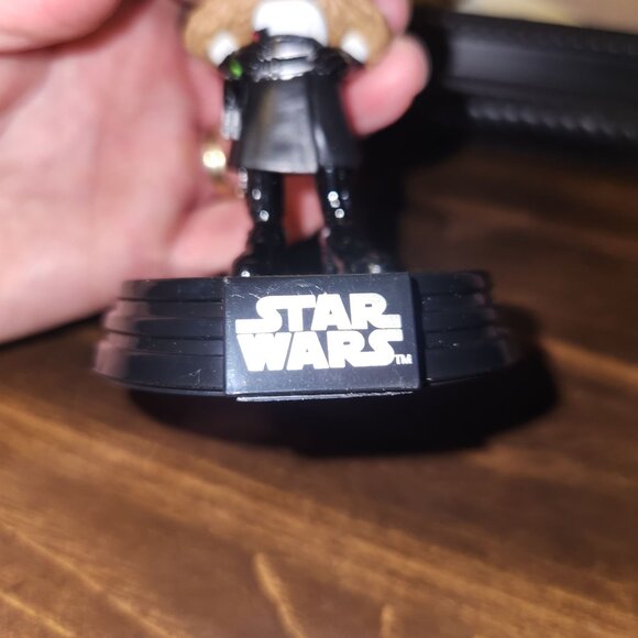 Pop! Star Wars QiRa Vinyl Bobblehead Figure 241 Collectible Toy New In Box - Picture 5 of 9